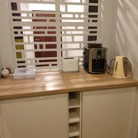 アパート Apartament Czarna Woda ヴロツワフ